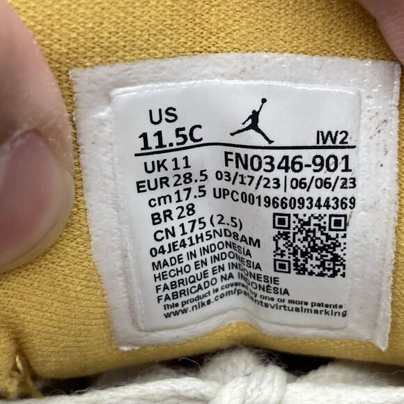 Youth 11.5C J. Balvin x Air Jordan 3 Retro PreSchool 'Medellín Sunset'FN0346-901 - Picture 9 of 10